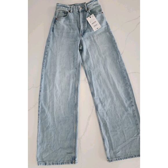 NWT Zara High Rise extra wide-leg blue jeans size 0 Light Blue Wash 31" Inseam - Picture 4 of 10